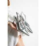 Dabab Shoes Larky Kadın Gümüş Parlak Rugan 7 cm Ince Topuklu Arkası Açık Bilekten Bantlı Tokalı Sivri Burun Ayakkabı