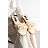 dabab shoes SHELLA Kadın Deniz Kabuğu ve İnci Detaylı Krem Hasır Dokulu Düz Taban Açık Burun Terlik