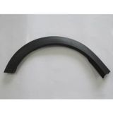 Dacıa Sandero- 13/20; Ön Çamurluk Ağzı Plastiği Sol (Dodik Plastiği) Uzun Siyah (Oem No: 638751431R)
