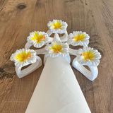 Dafniart 6 Lı Hibiskus Çiçeği Dekorlu El Yapımı Peçete Yüzüğü Halkası Sofra Dekoru Tropikal Çiçek Şeklinde Mutfak Sunum Dekoru 4-5 cm Çok Renkli Çok Renkli 4-5 cm