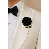 Damat Yaka Çiçeği Siyah Gül