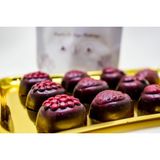 Dark Brown 12 Adet Orman Meyveli Dolgulu Çikolata El Yapımı Sütlü ve Bitter Paket