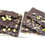 Dark Brown 500 gr Fındıklı ve Antep Fıstıklı Bitter Beyoğlu Çikolatası