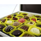 Dark Brown 500 gr Özel Hediyelik Serisi Kutuda Karışık Spesiyel Drajeli Çikolata