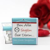 Dark Brown Chocolates & Confections BENİ AFFET SEVGİLİM, AŞKIM BEN BİR ÖKÜZÜM Yazılı 72 Adet Madlen Çikolata Bitter ve Sütlü
