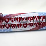 Dark Brown Chocolates & Confections SENİ ÇOK SEVİYORUM Yazılı 36 Adet Madlen Çikolata Bitter ve Sütlü