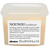 Davines Nounou 250ml Bakım Kremi İşlem Görmüş Saçlar İçin Yumuşaklık Ve Parlaklık Sağlar