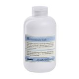 Davines Su Tüm Saçlar İçin 250 ml Besleyici Şampuan