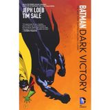 DC Comics Batman: Dark Victory (new edition) İngilizce Çizgi Roman
