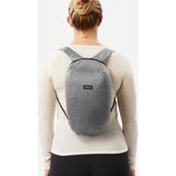 Decathlon Forclaz Outdoor Katlanabilir Sırt Çantası 10 L Gri Modeli Hafif ve Dayanıklı Özellikte