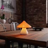 DECO FABRICA Mantar Gece Lambası – Modern Dekoratif Masa Lambası | Çocuk Odası, Yatak Başlığı, Ofis & Salon için LED Aydınlatma | E14 Duy, Çevre Dostu Tasarım