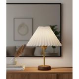 Decodelight Bambu Tabanlı Modern Gold Metal Ayaklı 22'lik Pileli Beyaz Kumaş Şapkalı Mini Abajur Masa Lambası