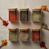 Deconox 6’lı Bambu Vakum Kapaklı Cam Baharatlık Seti, Hava Almaz Silikon Contalı Lüks Erzak Saklama Kabı, Modern Mutfak Düzenleyici Kavanoz 250ml-300ml-400ml Seçenekli (250ML-6,5CM-9CM 6 ADET)