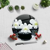 DECORITA Siyah Fon Beyaz Orkideler | Cam Kesme Tahtası (Çap 32cm)