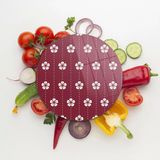 Decovetro Cam Kesme Tahtası Yuvarlak Bordo Çiçek Desenli 30x30 Cm