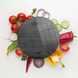 Decovetro Cam Kesme Tahtası Yuvarlak Siyah Ahşap Desenli 30x30 Cm