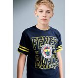 DeFacto %100 Pamuk Fenerbahçe New Regular Fıt Bisiklet Yaka Kısa Kollu Siyah Tişört Erkek Çocuk H7868A826HS