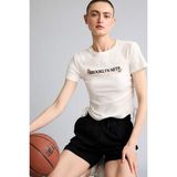 DeFacto %100 Pamuk NBA Brooklyn Nets Slim Fit Bisiklet Yaka Sporcu Ribana Kısa Kollu Tişört G9458AX26SM - Ekru-ER105
