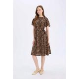DeFacto E7113AX25SP Bej-BG150 Regular Fit Bisiklet Yaka Leopar Desenli Kuşaklı Kısa Kollu Midi Elbise