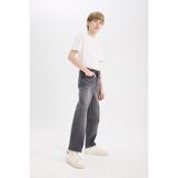 DeFacto Erkek Çocuk Loose Fit Düz Paça Basic Düz Jean Pantolon D6489A825SM - 8 - 9 Yaş - Gri-NM55