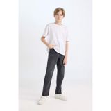 DeFacto Erkek Çocuk Loose Fit Düz Paça Cepli Basic Düz Jean Pantolon C3698A824WNNM36