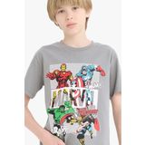 DeFacto Erkek Çocuk Marvel Comics Bisiklet Yaka Kısa Kollu Tişört E3090a825sm