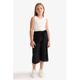 DeFacto Kız Çocuk Culotte Geniş Paça Viskon Kapri T3877A625SMBK27 Siyah