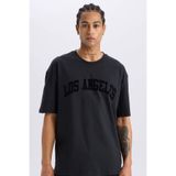 DeFacto NBA Los Angeles Lakers Oversize Geniş Kalıp Bisiklet Yaka Kısa Kollu Tişört, M, D6714AX25SP, Siyah-BK82, Erkek