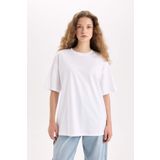 DeFacto Oversize Geniş Kalıp Basic Düz Bisiklet Yaka Kısa Kollu Beyaz Tişört V4136az25sm