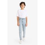 DeFacto Slim Fit Düz Paça Jean Pantolon Erkek Çocuk, 9-10 Yaş, F8478A826SM, Mavi-NM39, Erkek Çocuk