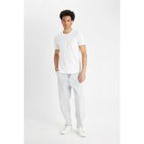 DeFacto%100 Pamuk Relaxed Slouchy Fit Rahat Kesim Havuç Kalıp Normal Bel Daralan Paça Jean Pantolon B8321AX24AU