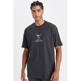 DeFactoFit NBA Chicago Bulls Standart Fit Bisiklet Yaka Baskılı Pamuklu Kısa Kollu Tişört C9264AX24AUAR231