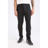 DeFactoFit Sporcu Jogger Eşofman Altı Slim Fit Dar Kesim Standart Paça Skuba Dalgıç Kumaş D0670AX24AUBK81