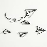 DEKADRON Metal Duvar Dekoru, Kağıt Uçak 5 Parça, Ev Oturma Odası Dekoru, Duvar Tabelası, Metal Duvar Sanatı, İç Dekorasyon, İç Mekan Dış Mekan Askıları (118 cm Set)