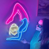 DEKADRON Yoga Neon Metal Tabela, Sakinleştirici LED Neon Duvar Sanatı, Metal Destekli Yoga Stüdyoları, Meditasyon Odaları, Ev Dekoru için İdeal. Sakin Neon Işıklı Tabela (Uzaktan Kumandalı)