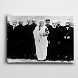 Dekolata Atatürk Yerel Kıyafet İle 60x85 cm Kanvas Tablo