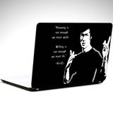 Dekolata Bruce Lee Siyah Beyaz 37x26 cm Laptop Sticker