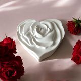 Dekoratif Beton Kapaklı Kalpli Kutuda Ahşap Fitilli Doğal Soya Wax Mum - 1 Adet