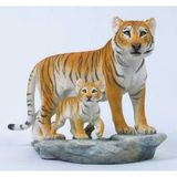 Dekoratif Kaplan Ve Yavrusu Figürü Veronese Biblo-Doğa Temalı Şık Salon Dekoru Poliresin Dekoratif Obje 34X16,5X24 Cm Vitrin