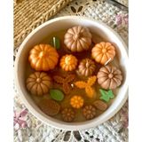 Dekoratif Kasede Pumpkins Garden/ Balkabağı Bahçesi Sonbahar Temalı Doğal Soya Wax Mum - 1 Adet