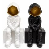 Dekoratif Polyester Oturan Astronot Biblosu Alk5302