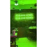 Dekoraven 35 Lik Bana Yetmez 70 Lik Sana Değmez Yazılı Neon Led Tabela, yetmezrvn120tun