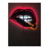 dekoraven Dudak Led Işıklı Ahşap Tablo Kırmızı 55x43 cm, lipsnew