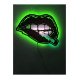 dekoraven Dudak Led Işıklı Ahşap Tablo Yeşil-Beyaz 55x43 cm, lipsnew