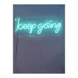 Dekoraven Keep Going Neon Led Duvar Yazısı Dekoratif Işıklı Gece Lambası Duvar Süsü, keepturkazraven1