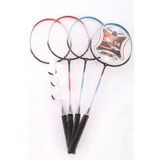 Delta 4 Adet Badminton Raketi İle 3 Adet Badminton Topu Ve Deluxe Badminton Çantası Dörtlü Grup Seti
