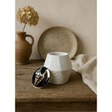 Deniz Kabuğu Şeklinde Pirinç Kapaklı Seramik Dekoratif Obje Beyaz-Gold 13x15 cm
