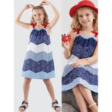 Denokids Lacivert Beyaz Desenli Poplin Kız Çocuk Elbise - 4 Yaş