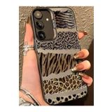 Deppo Trend Samsung Galaxy A55 ile Uyumlu Kılıf Leopar Desenli Kahverengi Çizgili Metalik Hassas Tuş Butonlu Kamera Kenarları Yükseltilmiş Çıkıntılı Korumalı Arka Kapak