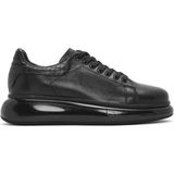 Derimod Erkek Siyah Deri Sneaker Bağcıklı Kalın Tabanlı Kauçuk Tabanlı Günlük Ayakkabı 26SFD680018